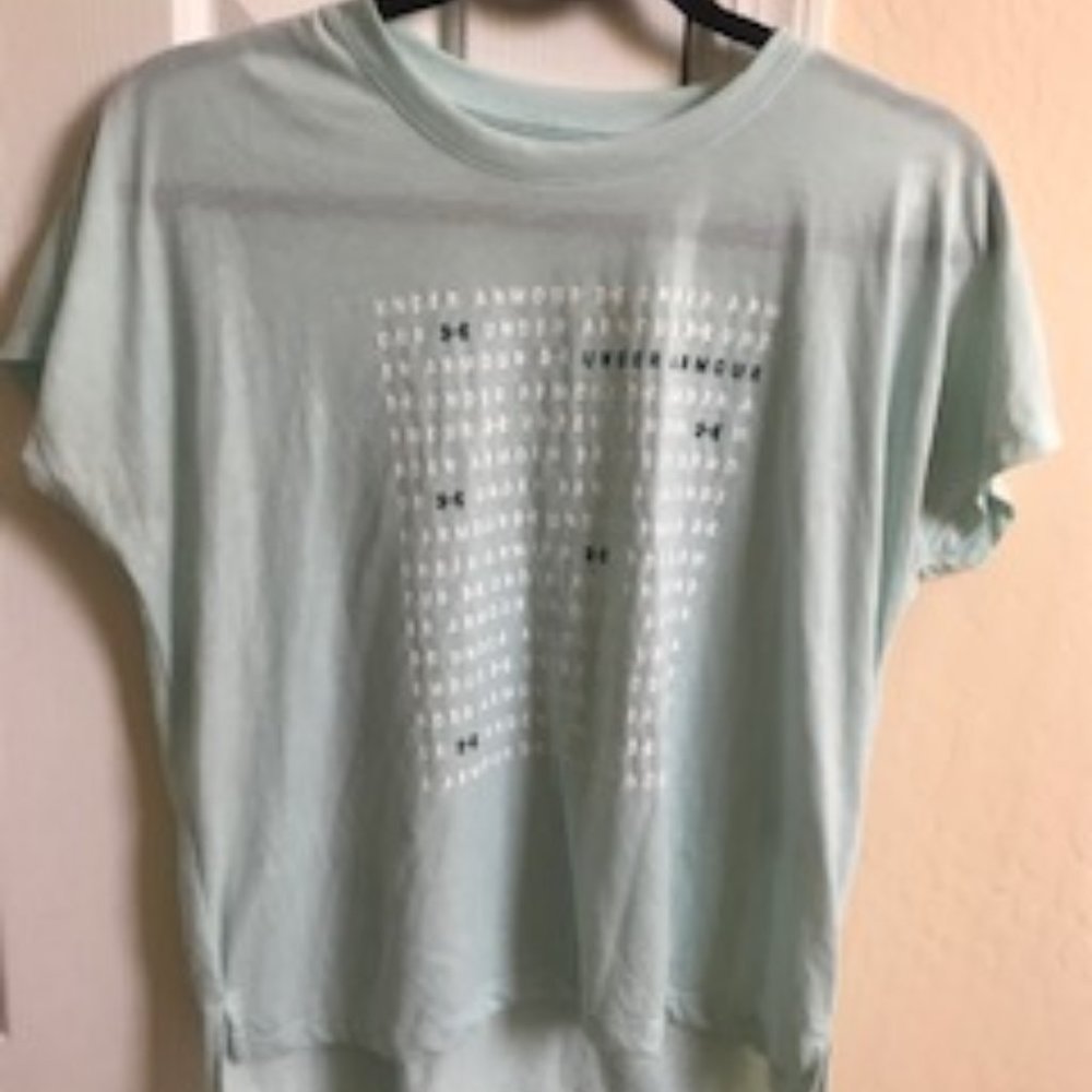 Under Armour Mint Green T-Shirt Loose Fit